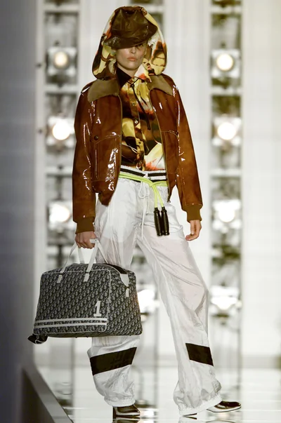 Look 28